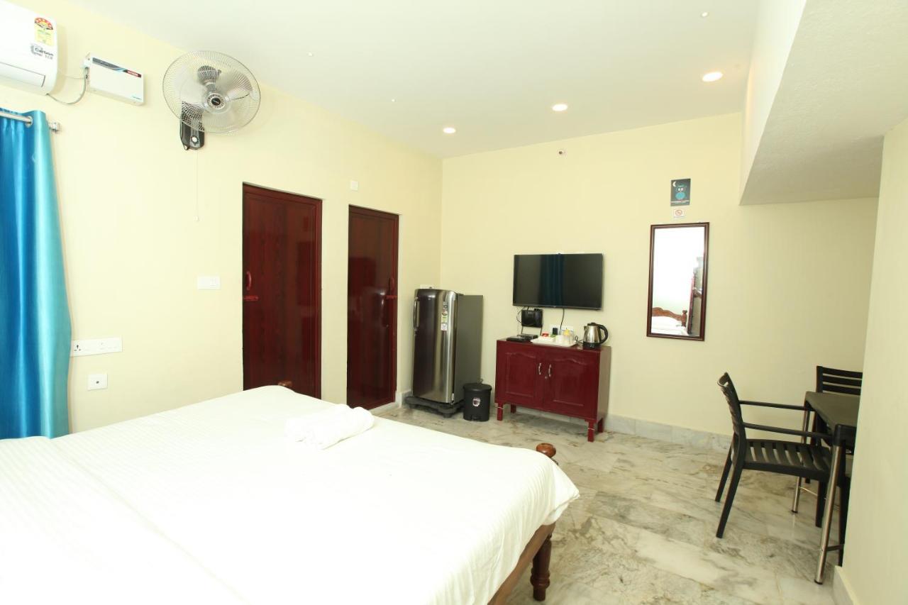 Le Windfall Luxury Puducherry Eksteriør billede